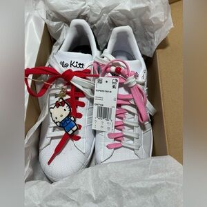 Hello Kitty Adidas Sneakers Women’s Size 9